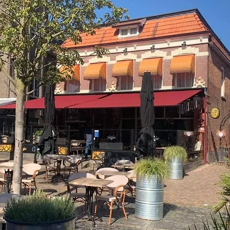 Bijhillen In Bed イン 2*