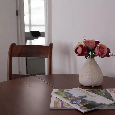 Bijhillen In Bed 2* ウィンタースウェイク