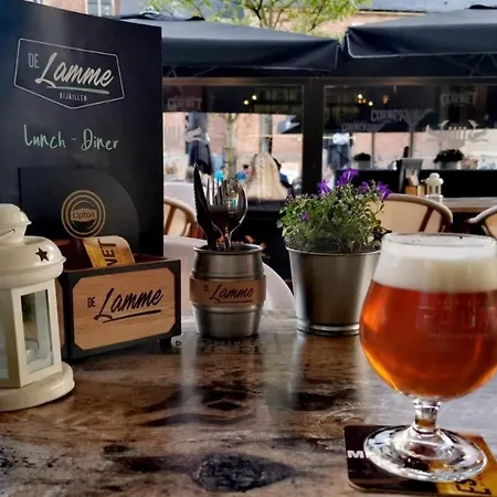 Bijhillen In Bed Locanda 2*