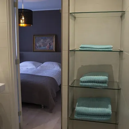 Bijhillen In Bed